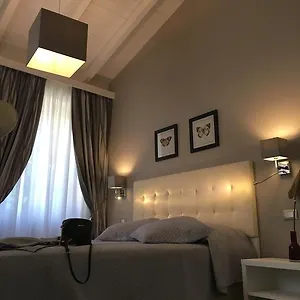 Tuscany House Of Artist , Montignoso Italia